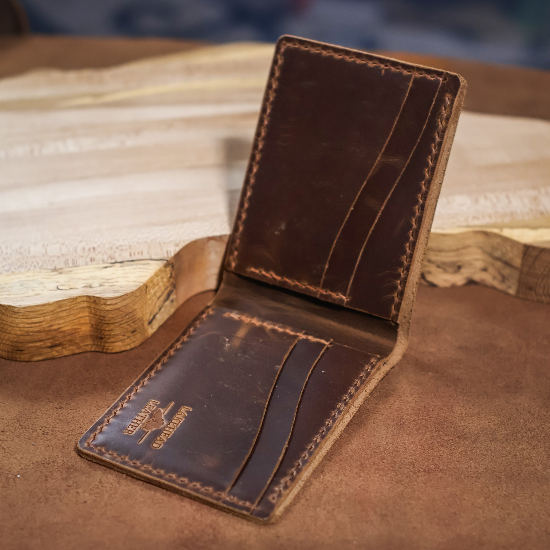 6 Pocket Bi-Fold - Walnut